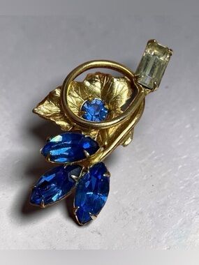 Vintage Royal Blue Floral Rhinestone Earrings